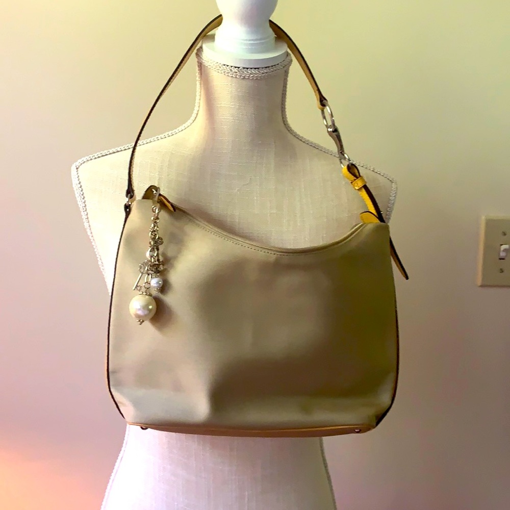 🌹vintage piero guidi lineabold shoulder bag. Very “in” currently.Canvas leather